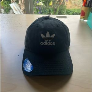 Adidas Adjustable Cap / SnapBack (Black)